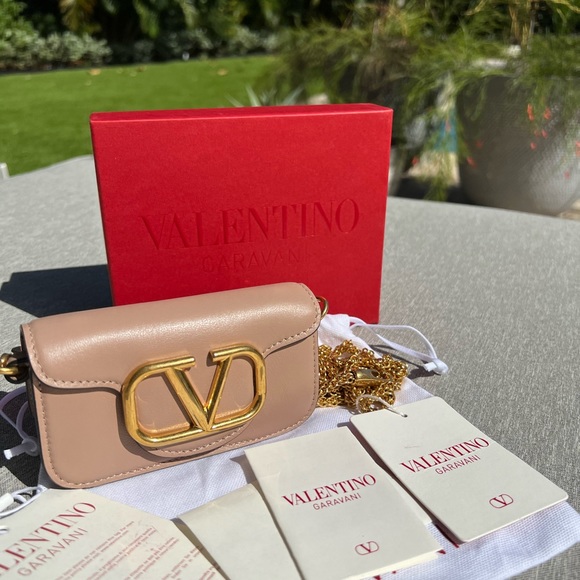 Valentino, leather micro V bag with Crossbody chain and top handle - Picture 3 of 16